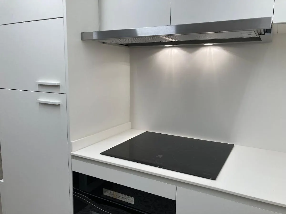 Apartamento Centrico Con Wifi Y Climatizado De 1 Habitacion Y Sofa-Cama Para 3 Personas سانتا كولوما دي فارنرس شقة