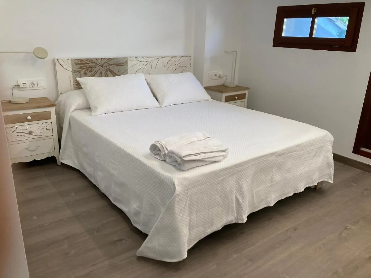 شقة Apartamento Centrico Con Wifi Y Climatizado De 1 Habitacion Y Sofa-Cama Para 3 Personas سانتا كولوما دي فارنرس